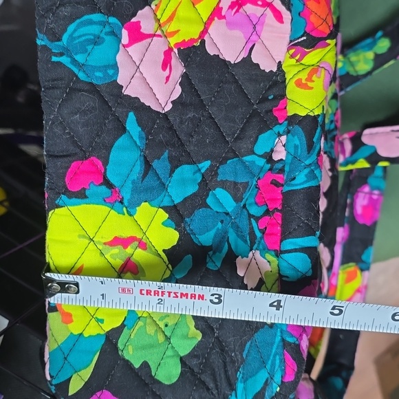 Vera Bradley small back pack - Picture 9 of 10